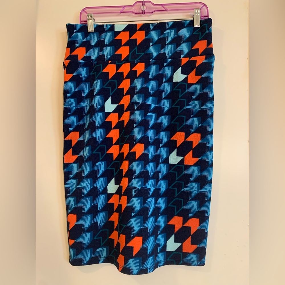 LuLaRoe skirt.
